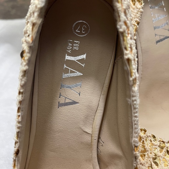 Women’s Size 6.5 YaYa Platform Creme and Gold Pumps 5” heel NEW! - Picture 7 of 7